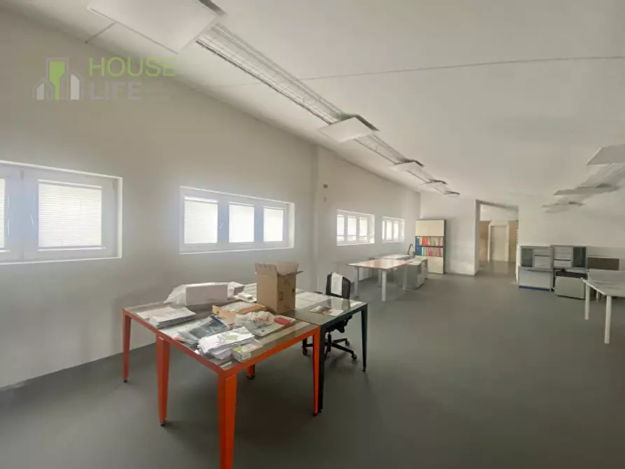 Immagine 10 di Capannone industriale in affitto  in Via San Giovanni Bosco a Thiene