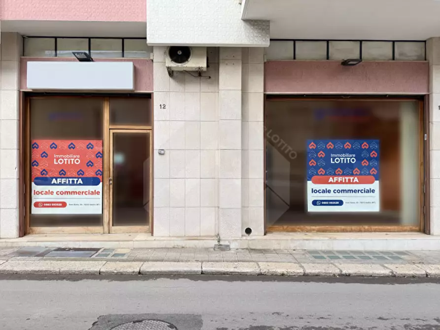 Immagine 1 di Attività commerciale in affitto  a Andria