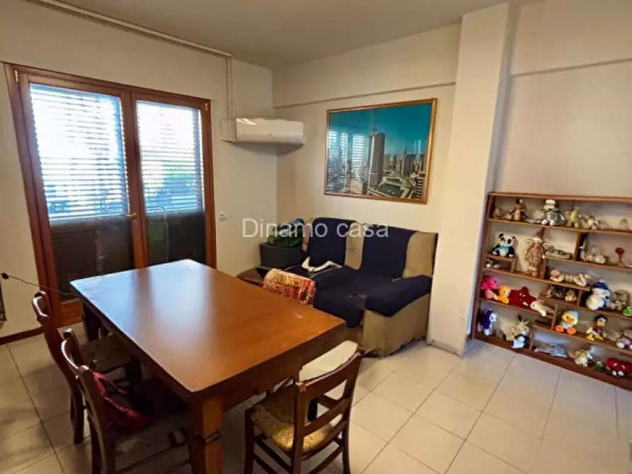 Immagine 9 di Appartamento in vendita  in via Dora Baltea a Prato