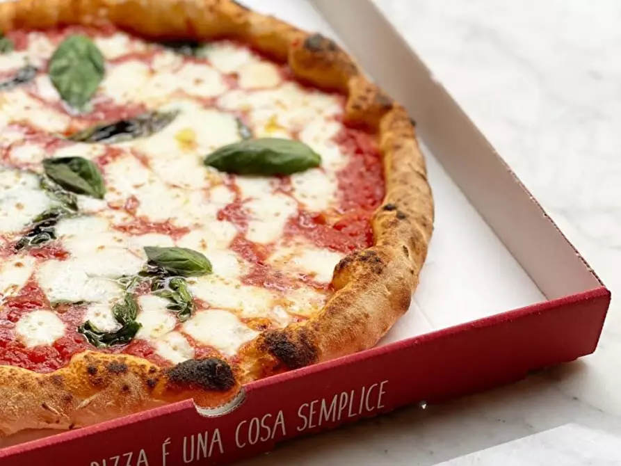 Immagine 5 di Attività commerciale in vendita  in Piazza Trento a Este