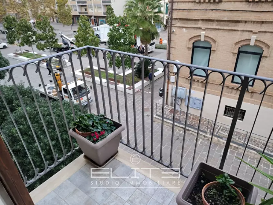 Immagine 3 di Appartamento in affitto  in PIAZZA MAZZINI a Falconara Marittima
