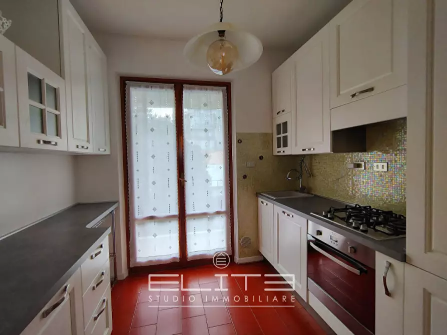 Immagine 8 di Appartamento in affitto  in PIAZZA MAZZINI a Falconara Marittima