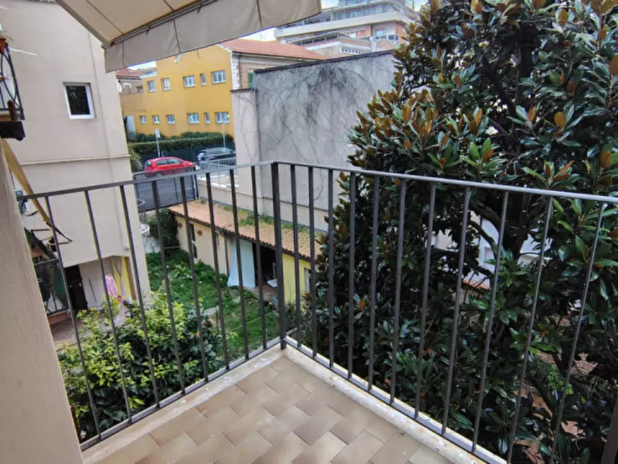 Immagine 9 di Appartamento in affitto  in PIAZZA MAZZINI a Falconara Marittima