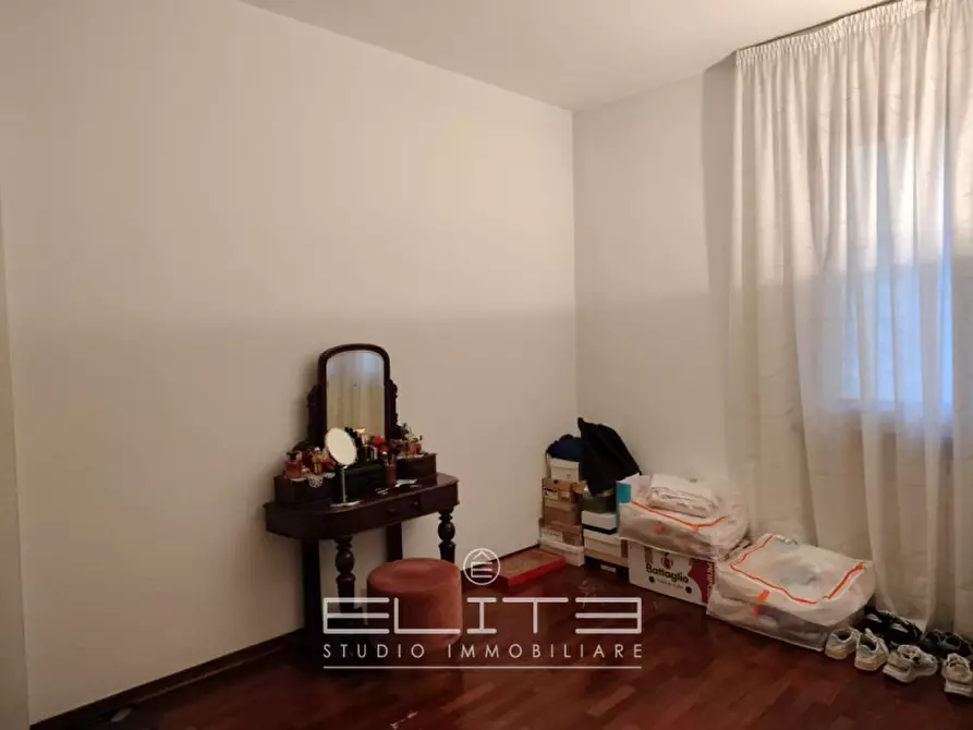 Immagine 9 di Appartamento in affitto  in PIAZZA MAZZINI a Falconara Marittima