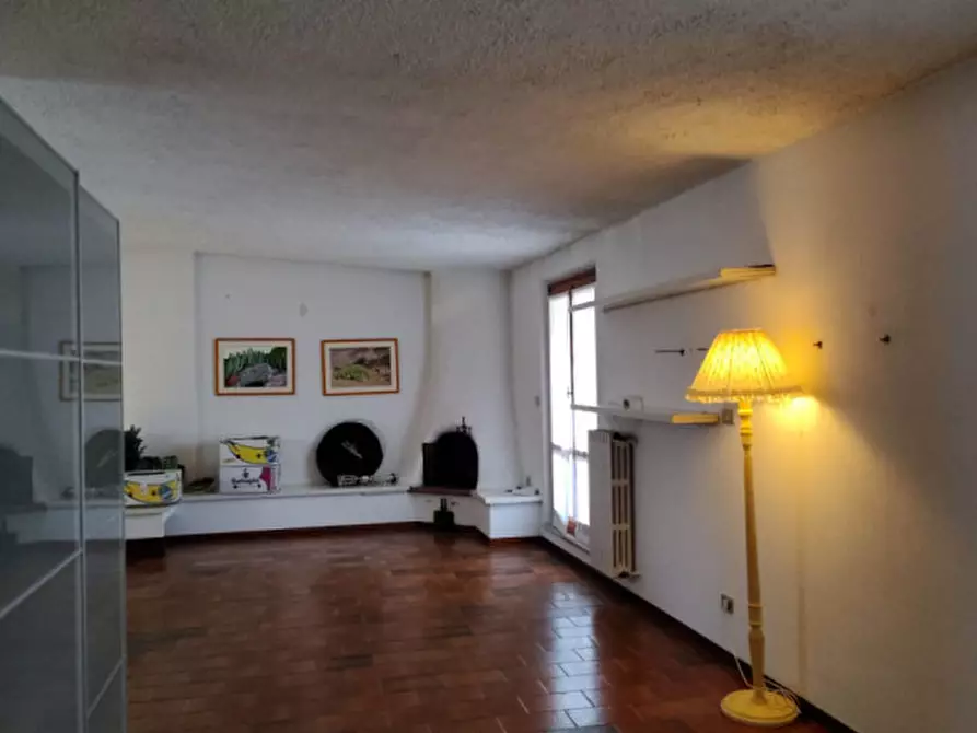 Immagine 12 di Appartamento in affitto  in PIAZZA MAZZINI a Falconara Marittima