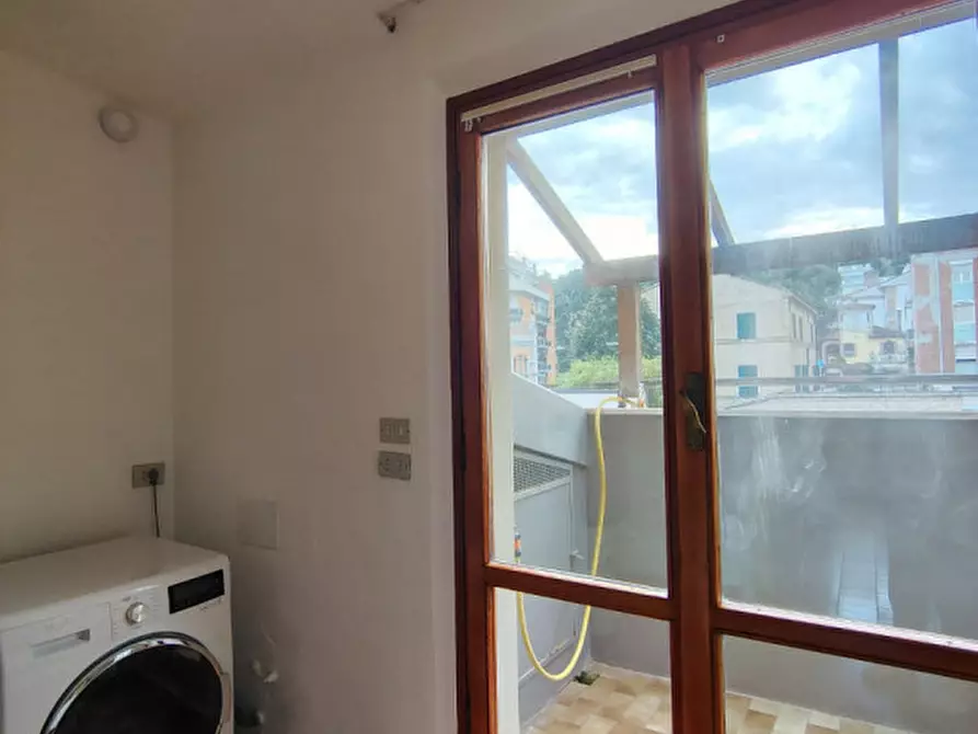 Immagine 23 di Appartamento in affitto  in PIAZZA MAZZINI a Falconara Marittima