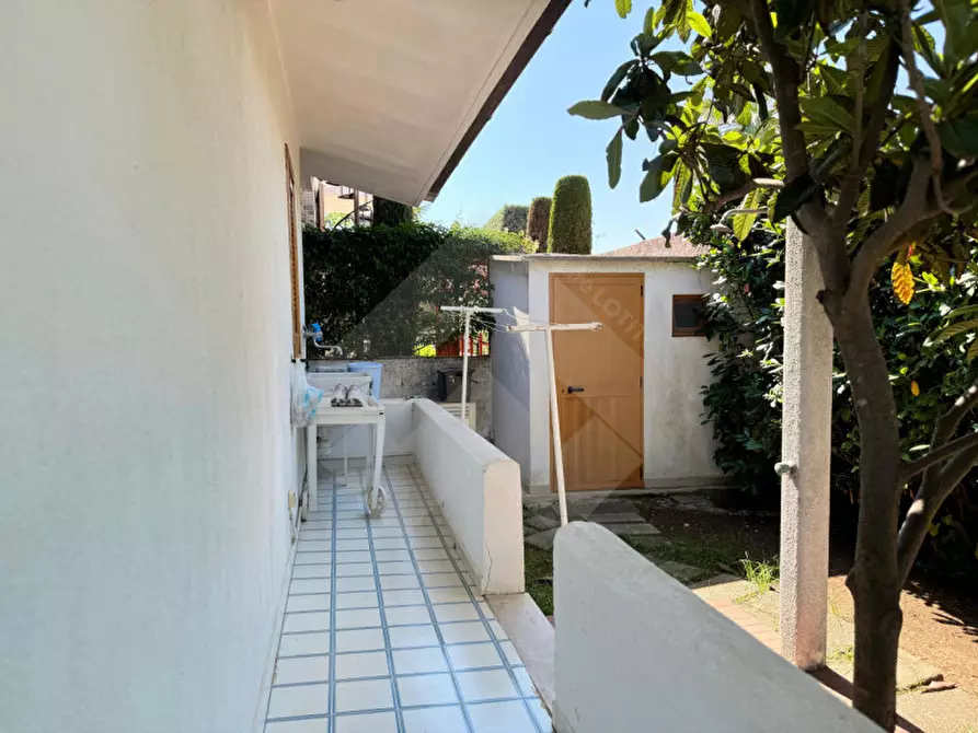 Immagine 8 di Villa in vendita  a Bisceglie