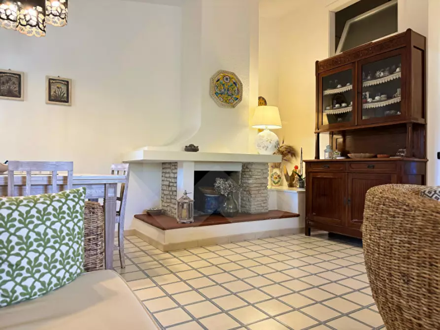 Immagine 13 di Villa in vendita  a Bisceglie