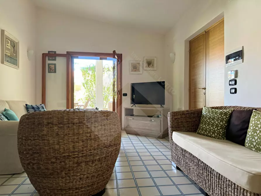 Immagine 15 di Villa in vendita  a Bisceglie