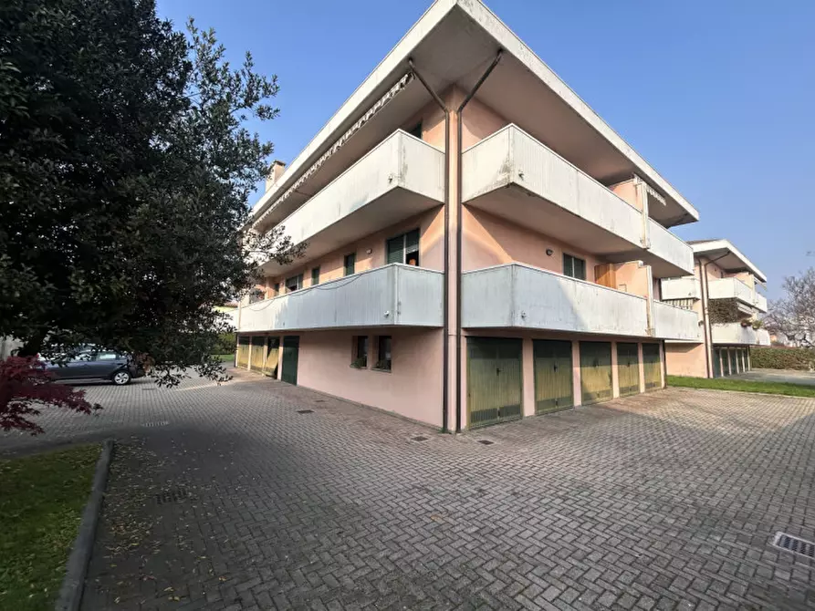 Immagine 17 di Appartamento in vendita  in Via Roma a Albignasego
