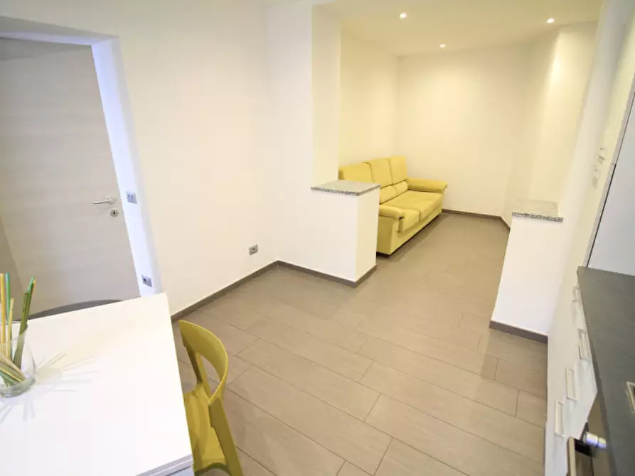 Immagine 9 di Appartamento in vendita  in Via Roma, 48 a Sella Giudicarie