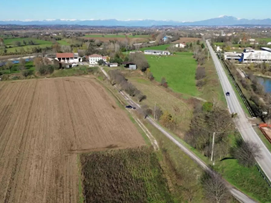 Immagine 4 di Terreno in vendita  a Marmirolo