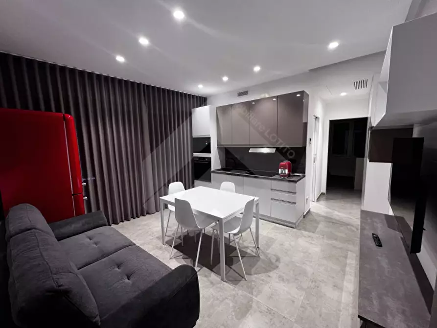 Immagine 1 di Appartamento in affitto  a Andria