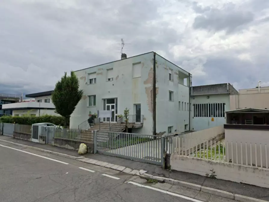 Immagine 1 di Capannone industriale in vendita  in Via del Lavoro Artigiano, 17, 25032 Chiari BS, Italia a Chiari