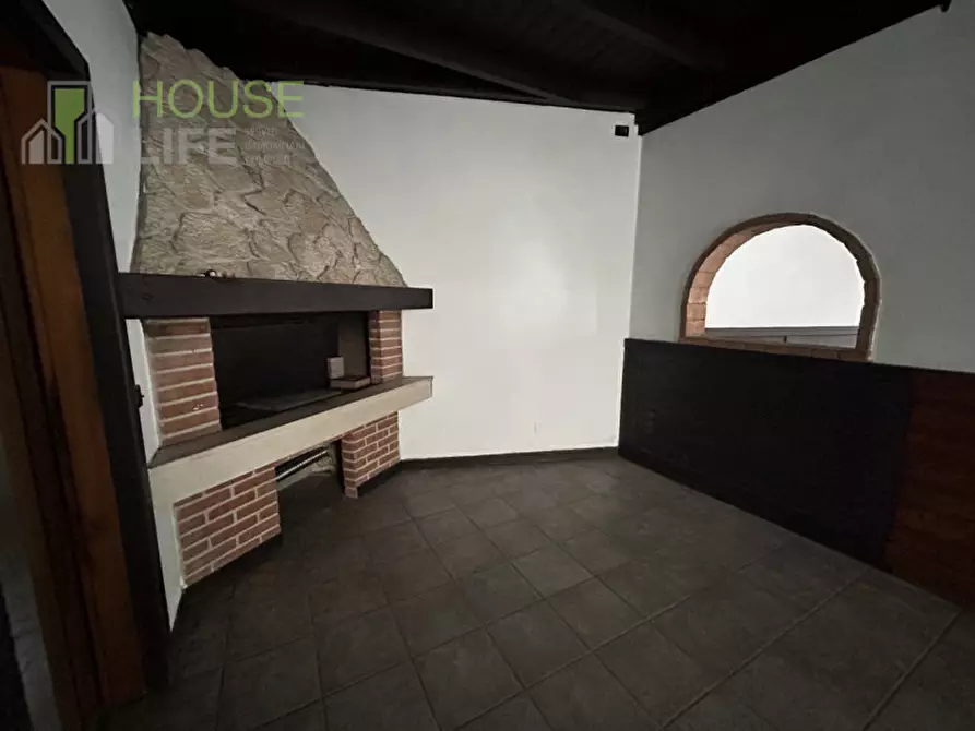 Immagine 8 di Casa indipendente in vendita  in Via Galileo Galilei a Torrebelvicino