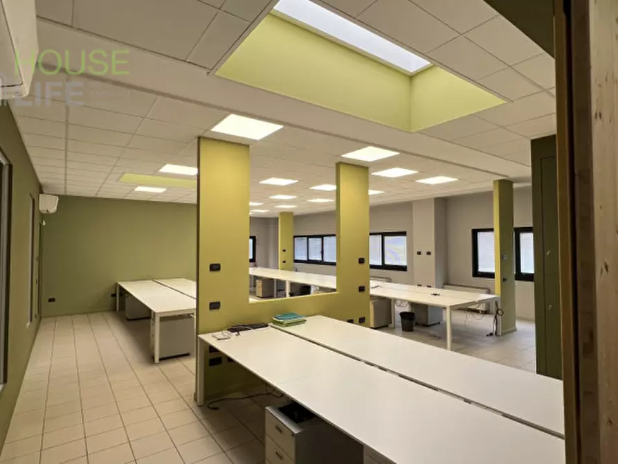 Immagine 3 di Ufficio in vendita  a Thiene