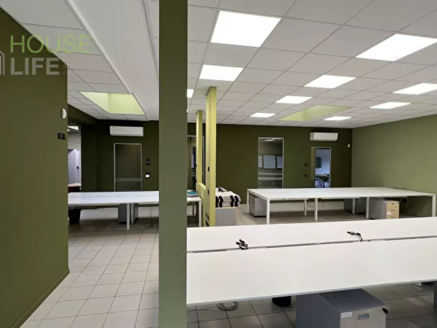 Immagine 5 di Ufficio in vendita  a Thiene