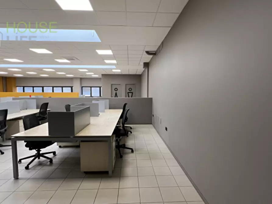 Immagine 17 di Ufficio in vendita  a Thiene