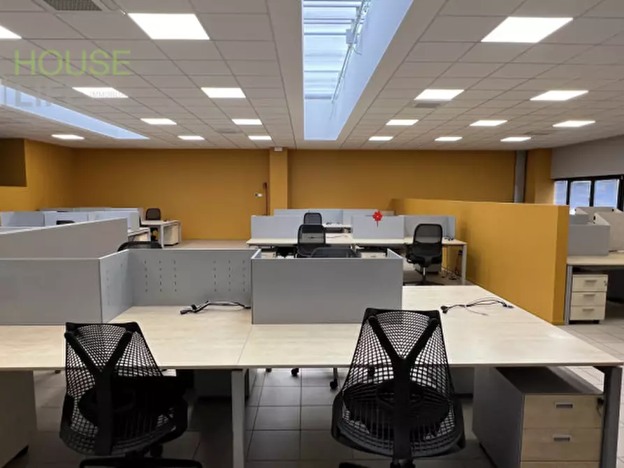 Immagine 20 di Ufficio in vendita  a Thiene