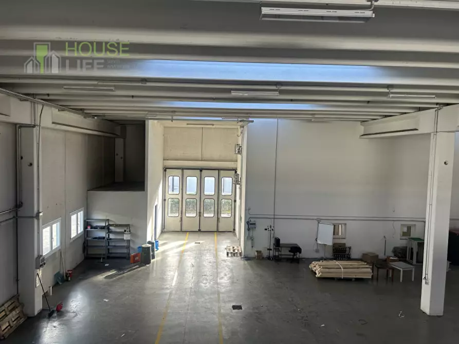 Immagine 6 di Capannone industriale in vendita  in Via Lago Di Alleghe a Schio