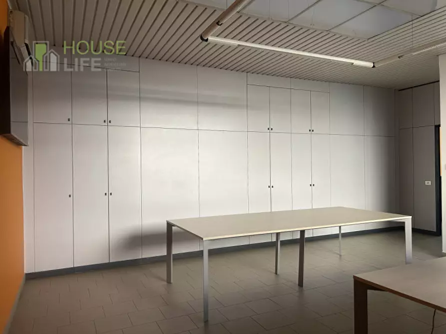 Immagine 15 di Capannone industriale in vendita  in Via Lago Di Alleghe a Schio