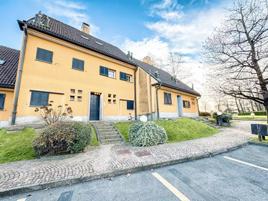 Immagine 16 di Appartamento in vendita  in via castelconturbia  10 a Agrate Conturbia