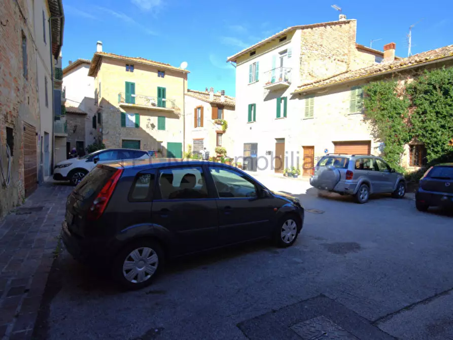 Immagine 4 di Casa indipendente in vendita  in cerqueto a Marsciano