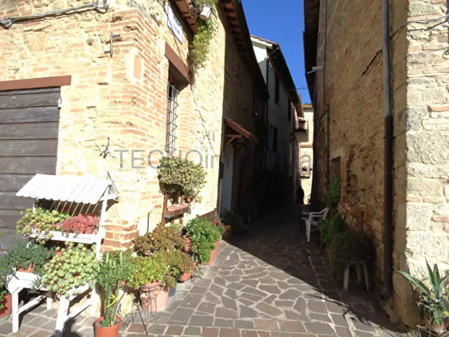 Immagine 33 di Casa indipendente in vendita  in cerqueto a Marsciano