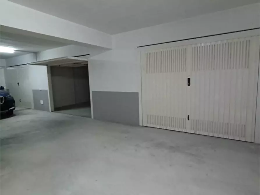 Immagine 42 di Appartamento in vendita  in Via Enrico Alliata a Casteldaccia