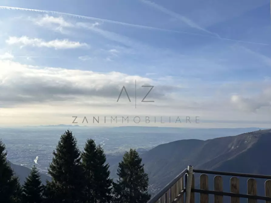 Immagine 1 di Casa indipendente in vendita  in Via Col Andrein a Solagna