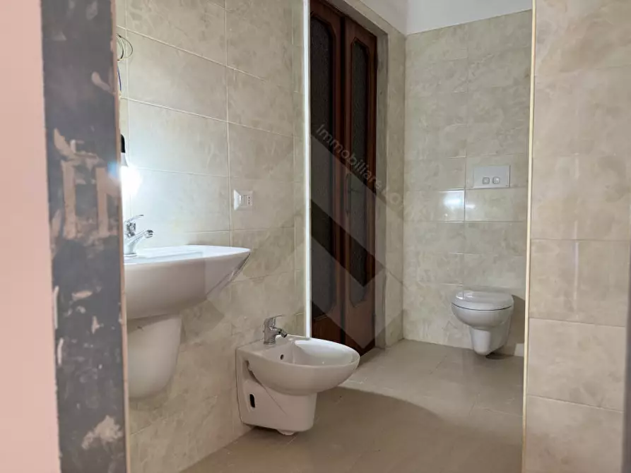 Immagine 8 di Appartamento in vendita  a Andria