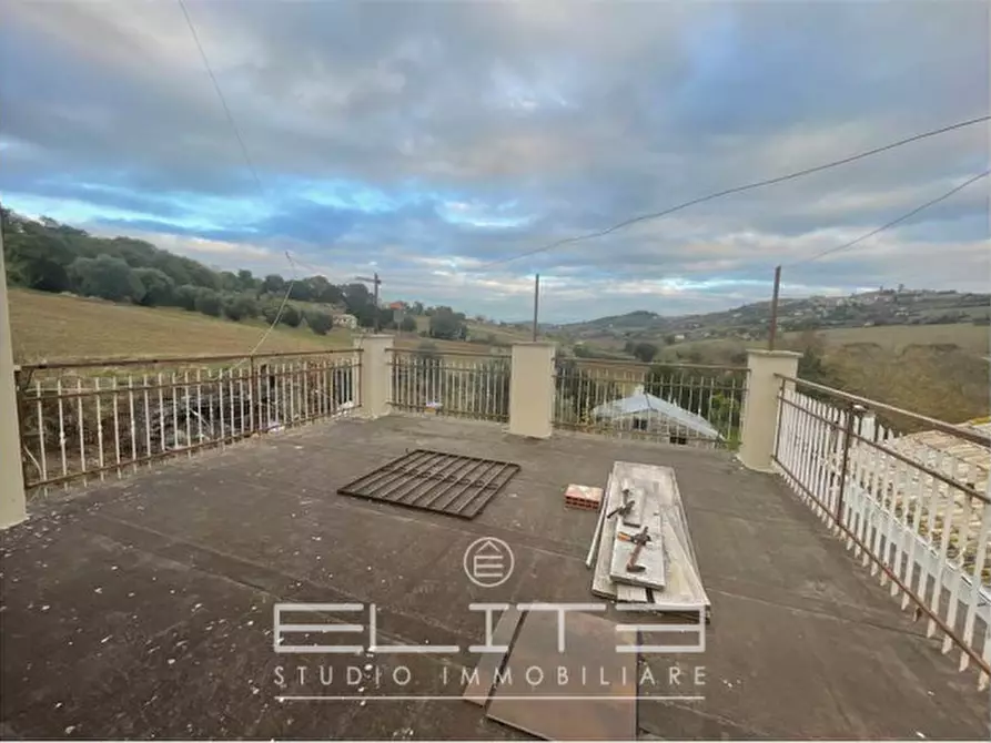 Immagine 13 di Casa indipendente in vendita  in VIA ACQUAVIVA a Osimo
