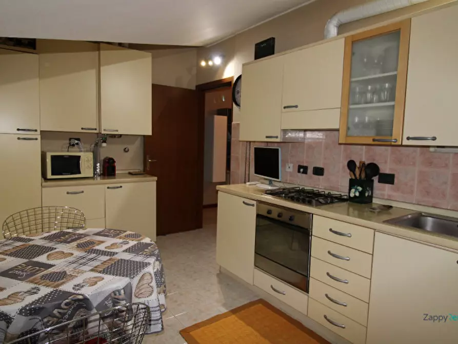Immagine 11 di Appartamento in affitto  in Via Cavour a Grezzago