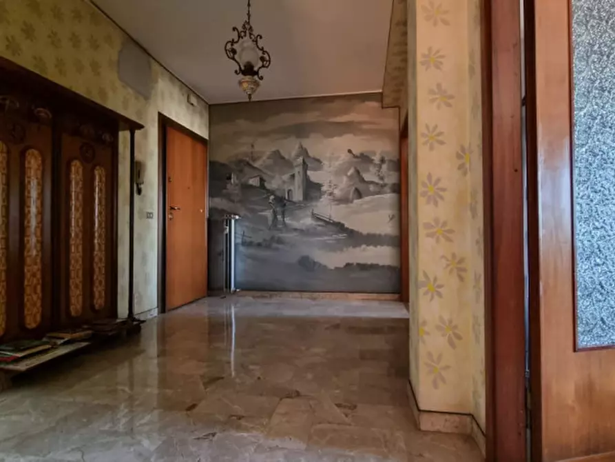 Immagine 9 di Appartamento in vendita  in via petrarca a Carpi