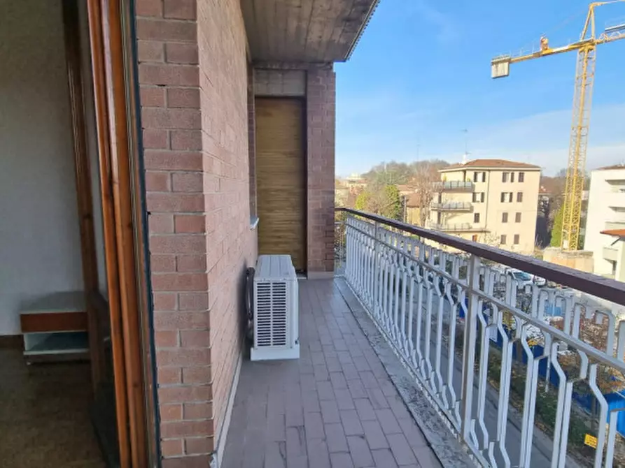 Immagine 12 di Appartamento in vendita  in via petrarca a Carpi