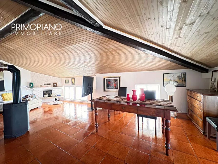 Immagine 2 di Palazzo in vendita  in Via Crivelli a Pergine Valsugana