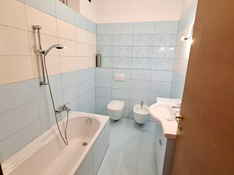 Immagine 15 di Appartamento in affitto  in VIA DEI BONONCINI a Modena