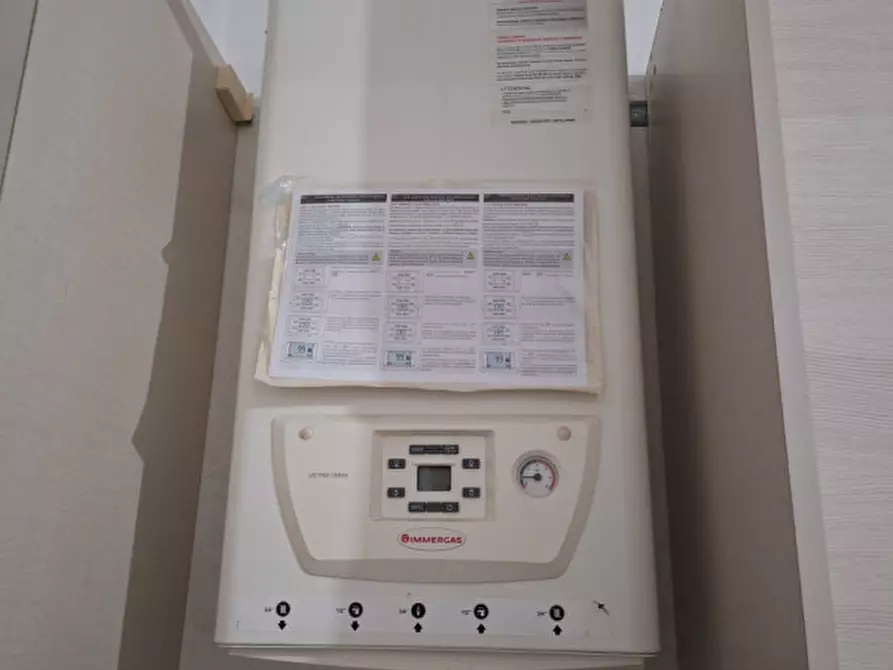 Immagine 19 di Appartamento in affitto  in VIA DEI BONONCINI a Modena