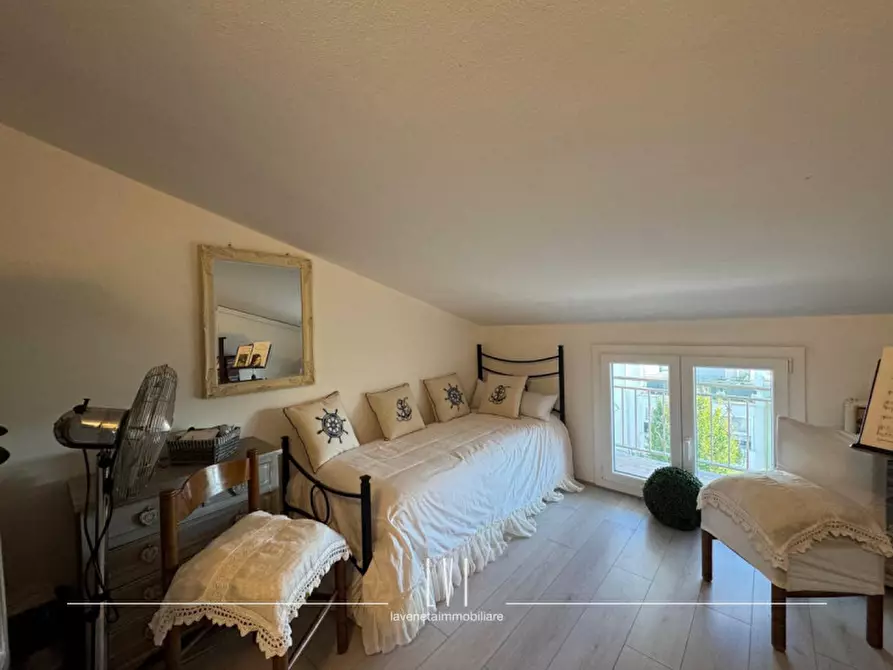 Immagine 4 di Appartamento in vendita  in via antonio canova 1 a Caorle