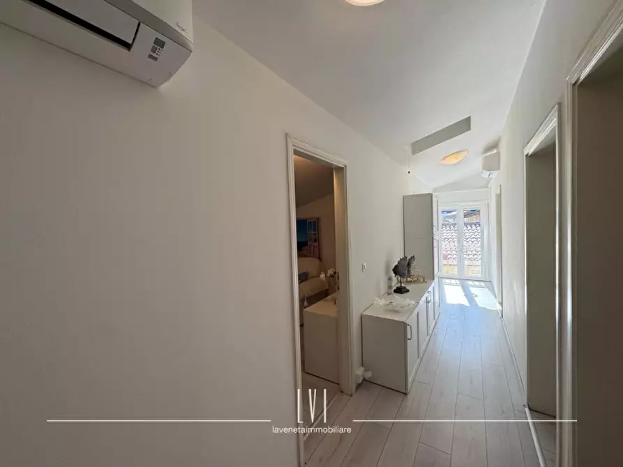 Immagine 7 di Appartamento in vendita  in via antonio canova 1 a Caorle