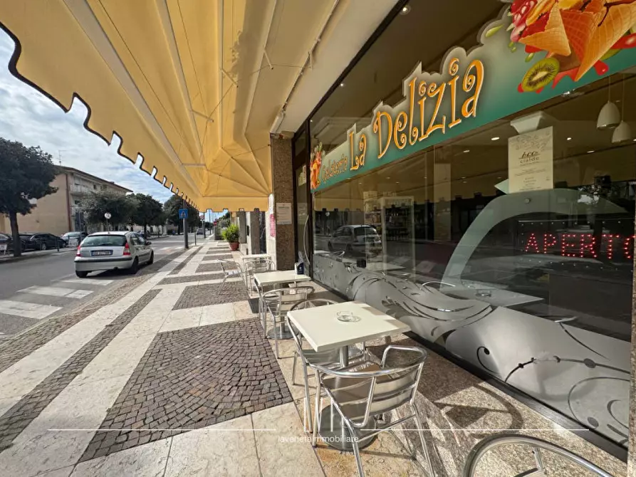 Immagine 14 di Attività commerciale in vendita  in viale roma 34 a Torre Di Mosto