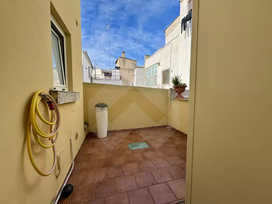 Immagine 13 di Appartamento in affitto  a Andria