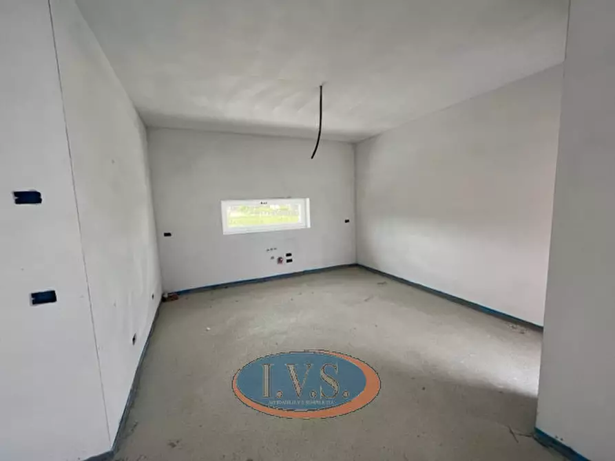 Immagine 4 di Casa quadrifamiliare in vendita  in via Veneto a Campodoro