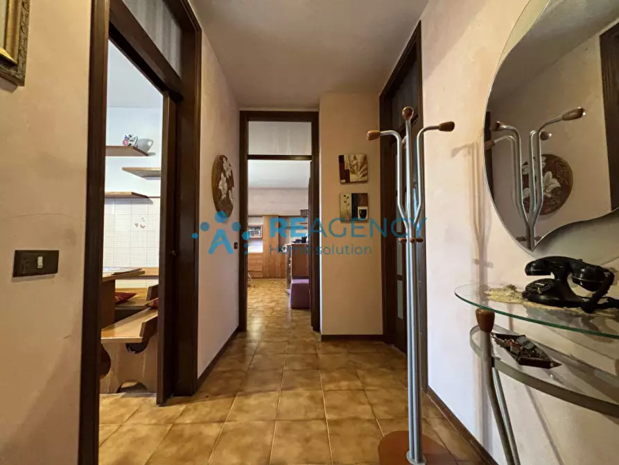 Immagine 2 di Appartamento in vendita  in Via Leonardo da Vinci a Creazzo