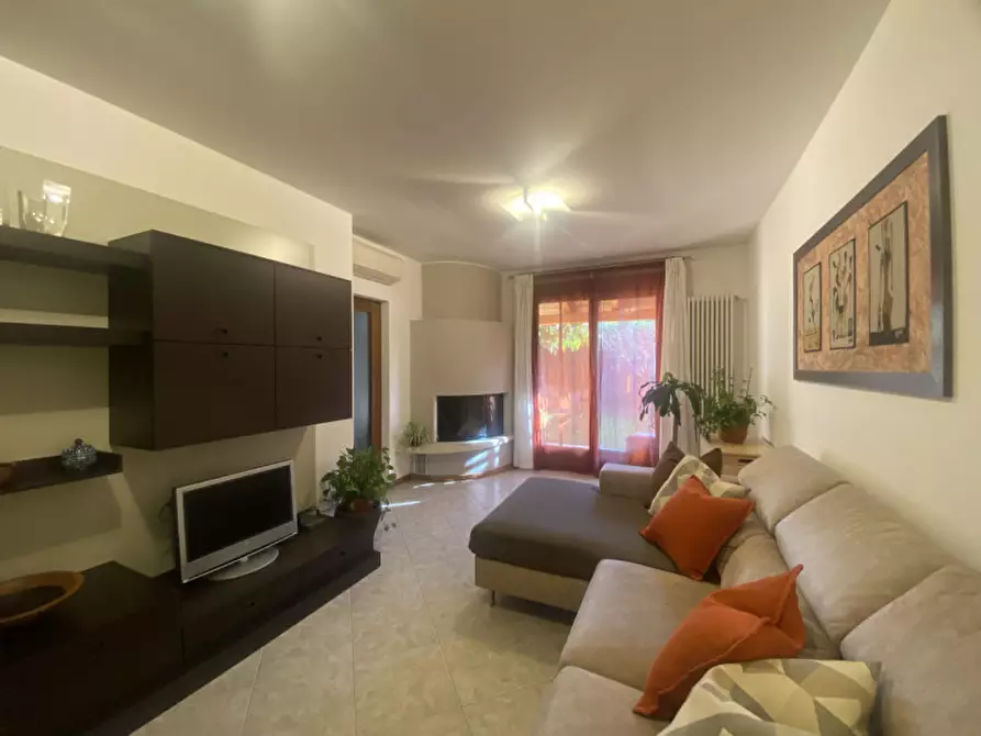 Immagine 1 di Villetta a schiera in vendita  in Via Diego Valeri a Teolo