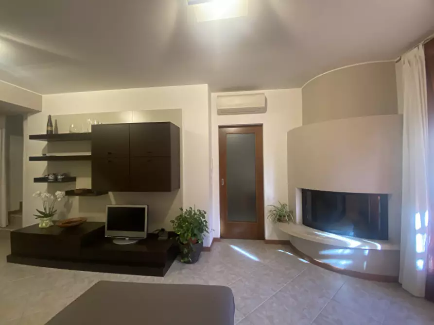 Immagine 3 di Villetta a schiera in vendita  in Via Diego Valeri a Teolo