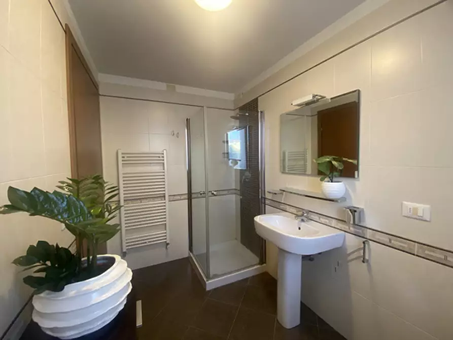 Immagine 10 di Villetta a schiera in vendita  in Via Diego Valeri a Teolo