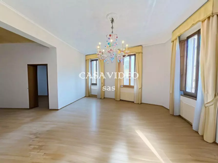 Immagine 4 di Appartamento in vendita  a Modena