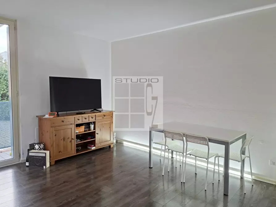 Immagine 2 di Appartamento in vendita  in via Laura Grassini a Loreggia