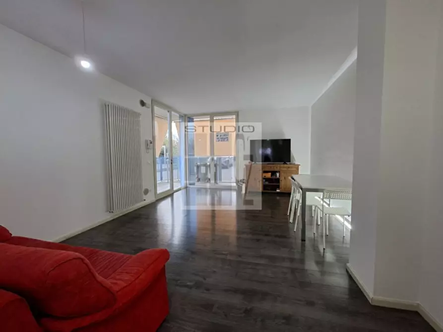 Immagine 7 di Appartamento in vendita  in via Laura Grassini a Loreggia